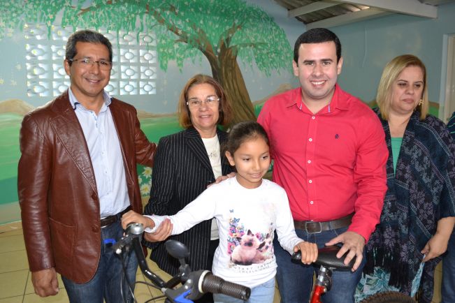 “Agudos pela vida” faz sorteio de bicicletas para alunos da rede municipal de ensino