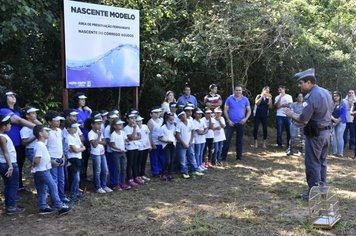 Foto - Evento oficializa APP da nascente modelo de Agudos