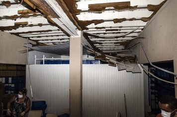 Foto - Prefeitura interdita Creche Berçário com laudo da Defesa Civil, Corpo de Bombeiros e Vigilância Sanitária