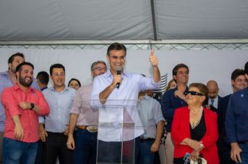 Foto - Governo entrega Creche Escola e libera recursos para construção de moradias em Agudos