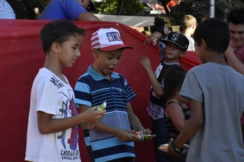 Foto - Festa de natal em Domélia