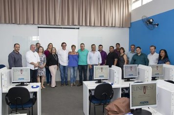Foto - Univesp de Agudos é referência para Municípios Paulistas