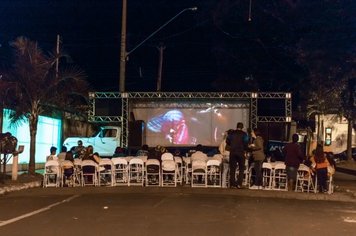 Foto - Cinema no Bairro