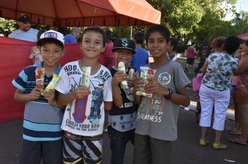 Foto - Festa de natal em Domélia