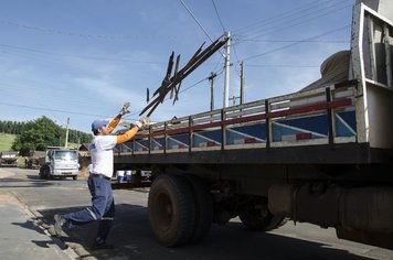 Foto - Prefeitura de Agudos realiza Mutirão de Limpeza no Jardim São Vicente