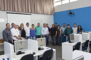 Foto - Univesp de Agudos é referência para Municípios Paulistas