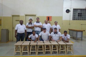 Foto - Curso da Escola Municipal de Marcenaria
