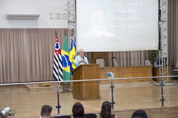 Foto - Univesp de Agudos é referência para Municípios Paulistas