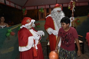 Foto - Festa de natal em Domélia