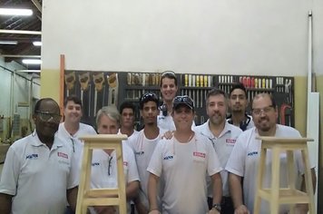 Foto - Curso da Escola Municipal de Marcenaria