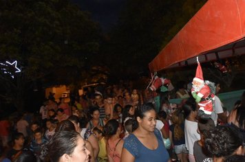 Foto - Festa de natal em Domélia