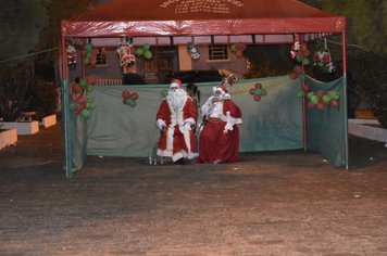 Foto - Festa de natal em Domélia