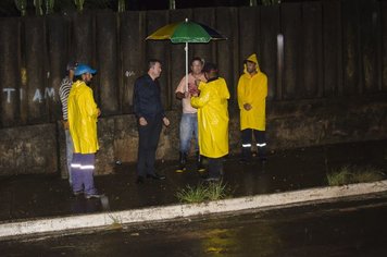 Foto - Prefeitura de Agudos monta força tarefa para atender população durante as fortes chuvas de ontem