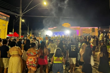 FESTA DA ESTAÇÃO AGITA AGUDOS COM MÚSICA, SAMBA E ALGRIA