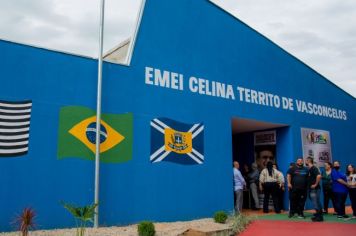 Governo entrega Creche Escola e libera recursos para construção de moradias em Agudos