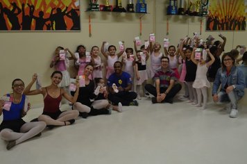 Prefeitura realiza apresentação da Escola Municipal de Ballet