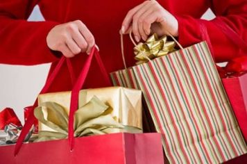 O Procon de Agudos dá dicas ao consumidor para as compras de final de ano 