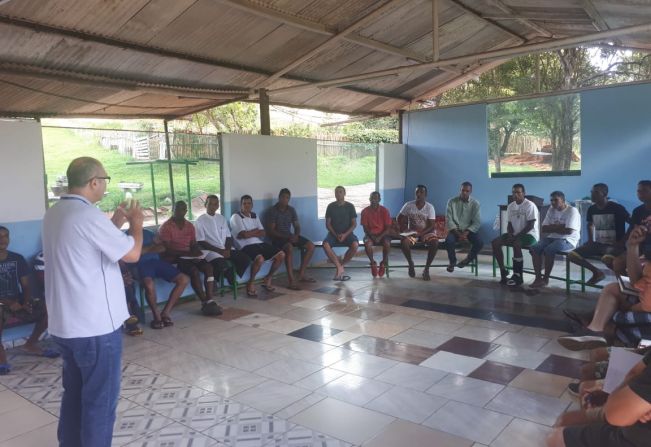 Parceria entre Sebrae e Prefeitura de Agudos oferece oficina de empreendedorismo a pacientes de Comunidade Terapêutica