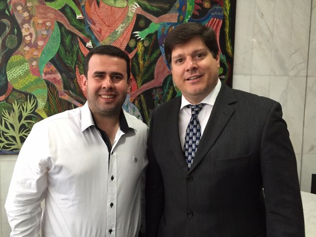 Everton vai a São Paulo e Brasília e consegue  R$ 350 mil para Agudos