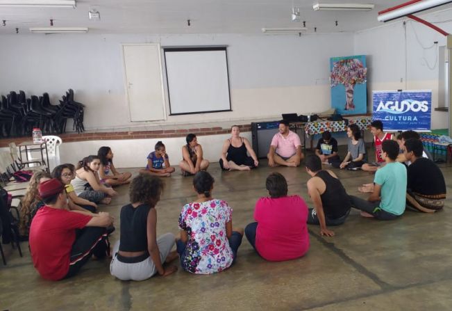 Prefeitura de Agudos promoveu Oficina Relâmpago de Teatro Musical 