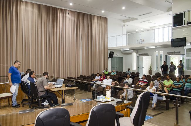 Prefeitura de Agudos gera economia de R$ 148 mil em compras pelo sistema de pregão presencial