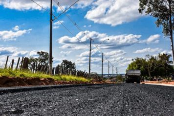Prolongamento da rua 15 de Novembro recebe asfaltamento e traz melhorias à mobilidade urbana