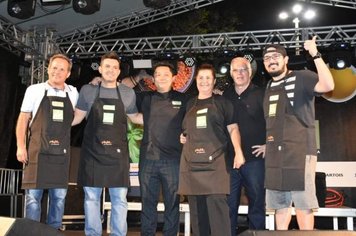 Produtores de mel e doce de Agudos participam do maior festival gastronômico do Estado de São Paulo 