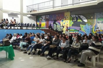 Professores da Prefeitura recebem capacitação oferecida pelo SESI