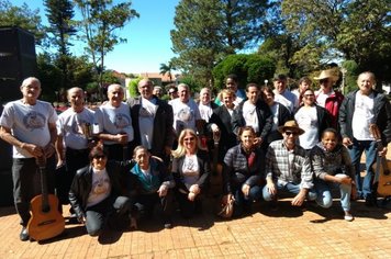 Agudos participa de Feira Cultural em Itapuí