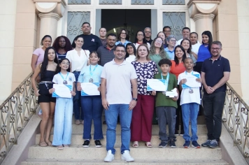ALUNOS DE AGUDOS SE DESTACAM NAS OLIMPÍADAS CIVAP COM CINCO MEDALHAS