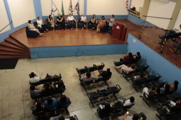 I Encontro discute gravidez na adolescência junto a especialistas em Agudos