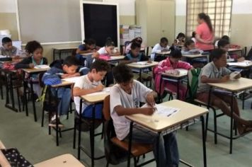 Atividades escolares serão retomadas em Agudos no dia 13 por meio de web-aulas