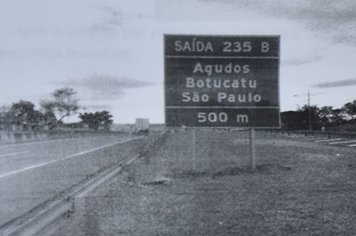 Artesp atende pedido da Prefeitura e inclui nome de Agudos em placa indicativa da rodovia SP 225