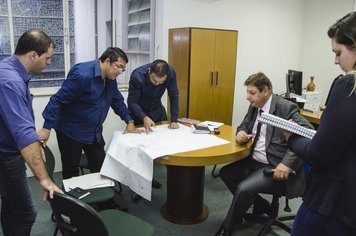 Prefeitura quer melhorias para o setor agrícola de Agudos