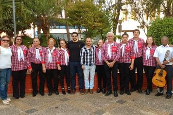Feira de Cultura na Praça Tiradentes abriu comemorações do aniversário de Agudos