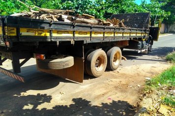 Decreto de emergência define prazo para que proprietários limpem terrenos em Agudos