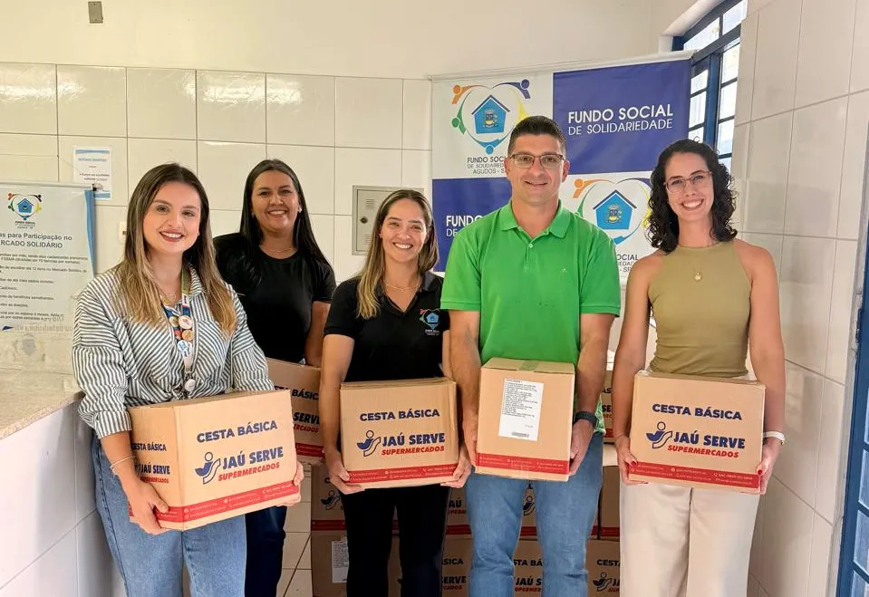 BRACELL ENTREGA 1 TONELADA DE ALIMENTOS AO FUNDO SOCIAL DE AGUDOS
