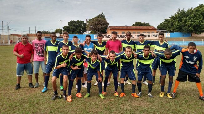 ​Começou o Campeonato Juvenil 2015 em Agudos