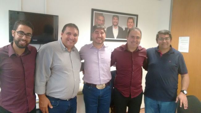 Agudos poderá receber Ambulância Furgão, maquinário e caminhão para coleta de lixo