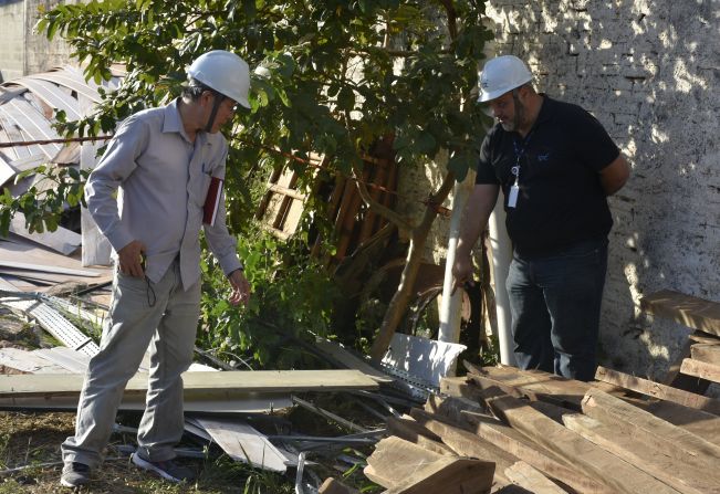 Técnicos do IPT fazem vistoria no local do desabamento da Creche Berçário