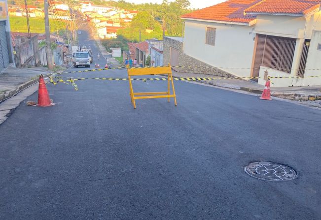 Avenida Rui Barbosa tem quadras interditadas em Agudos