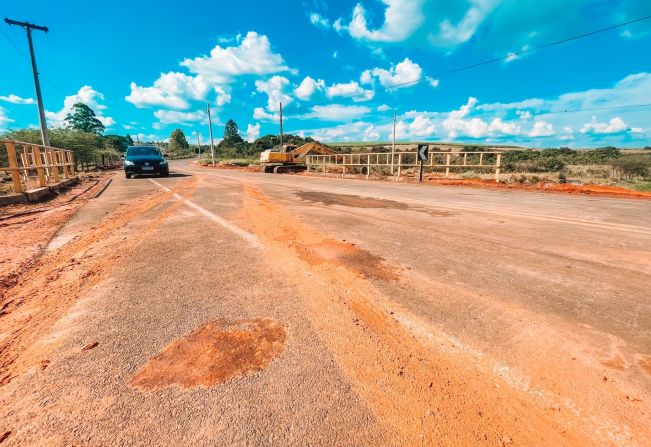 Ponte da Estrada da Amizade está liberada para a passagem de veículos