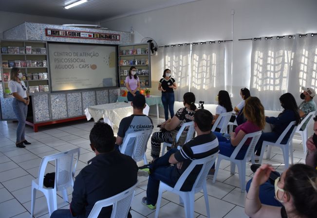 CCA recebe palestra sobre o mês 