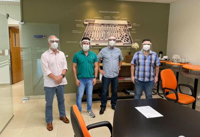 Empresa ProMarket doa respirador para Agudos