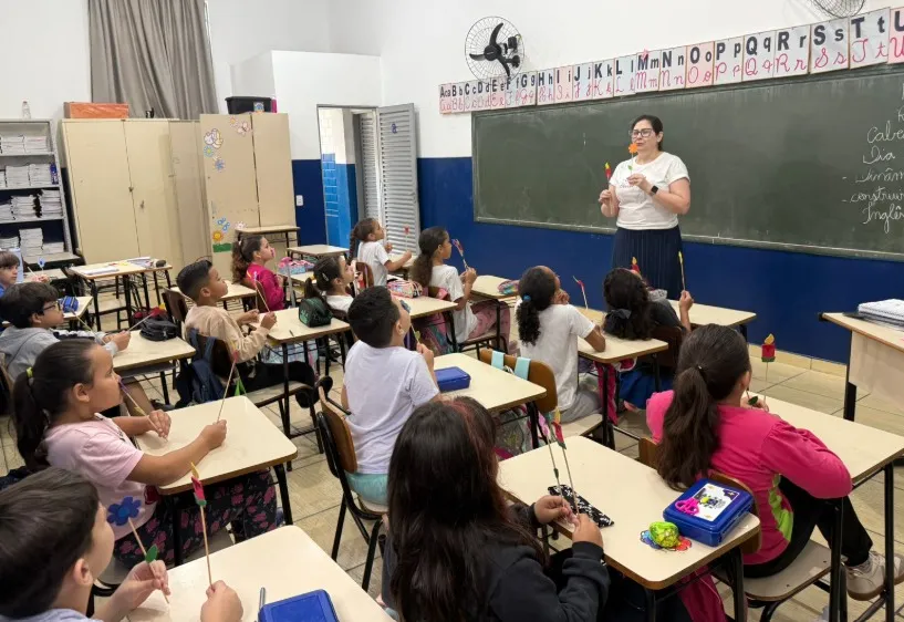 ESCOLAS MUNICIPAIS DE AGUDOS PARTICIPAM DO 