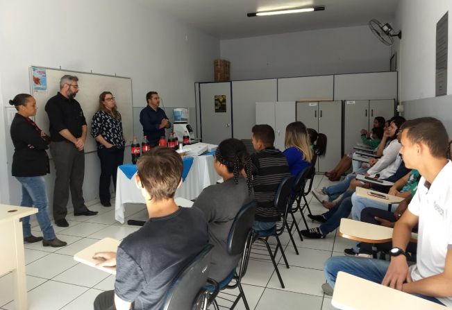 Prefeitura de Agudos forma mais uma turma do Time do Emprego