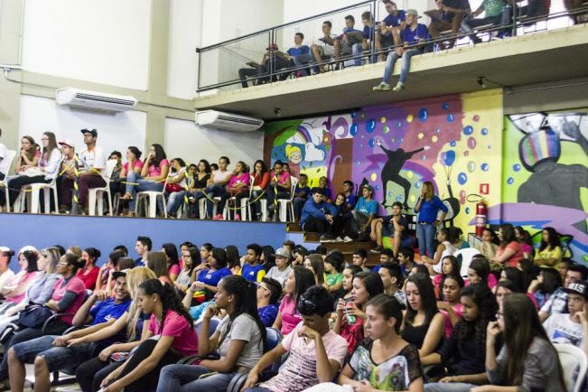 Legião Mirim e Interact, de Agudos, realizam “Feira das Profissões”