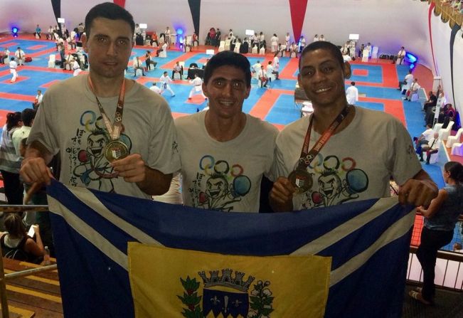 Karate de Agudos é destaque no Circuito Open Nacional da CBK 