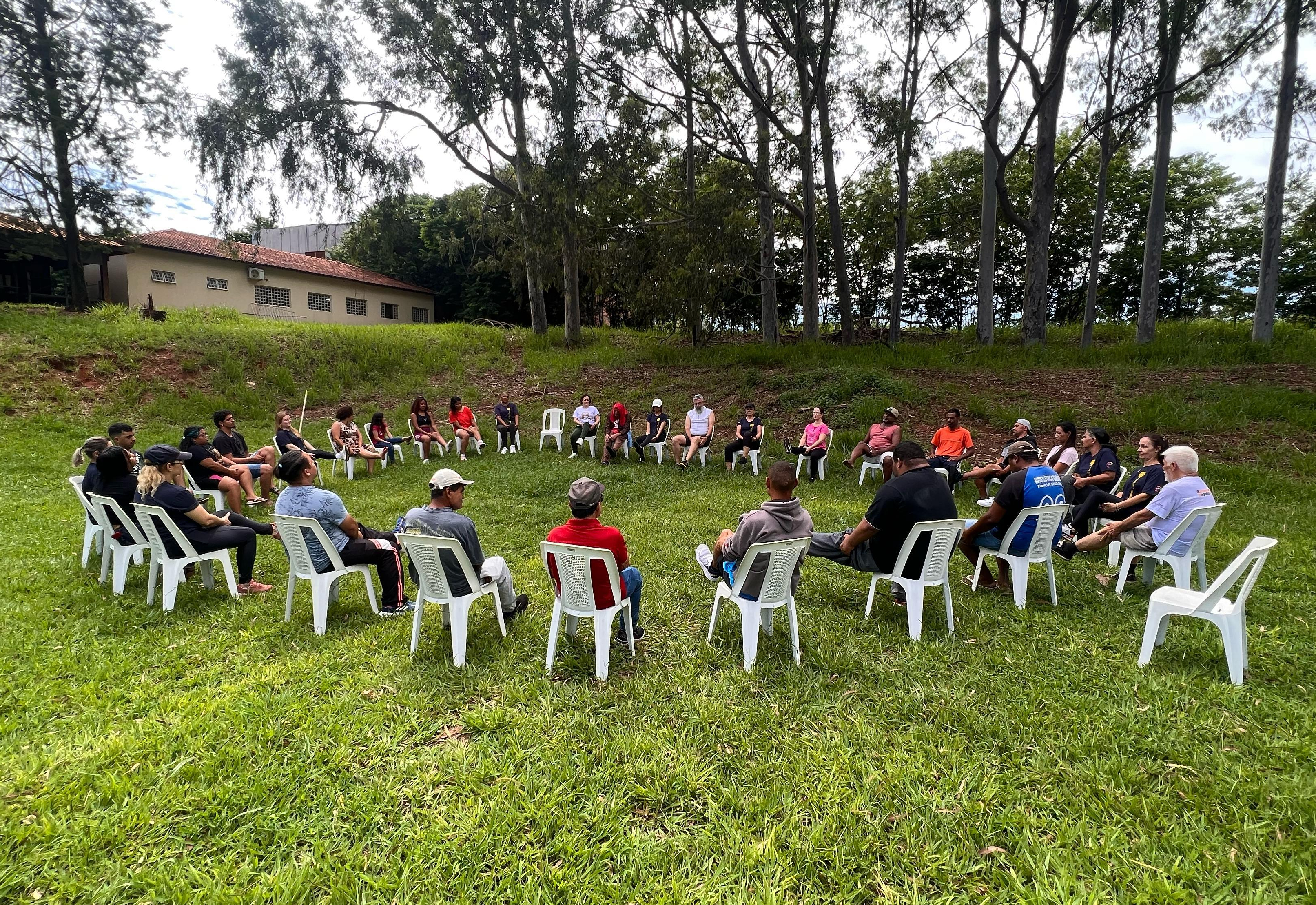 PREFEITURA DE AGUDOS, POR MEIO DA SECRETARIA DE ESPORTES E DO CAPS, PROMOVE MANHÃ DE ATIVIDADES ESPECIAIS
